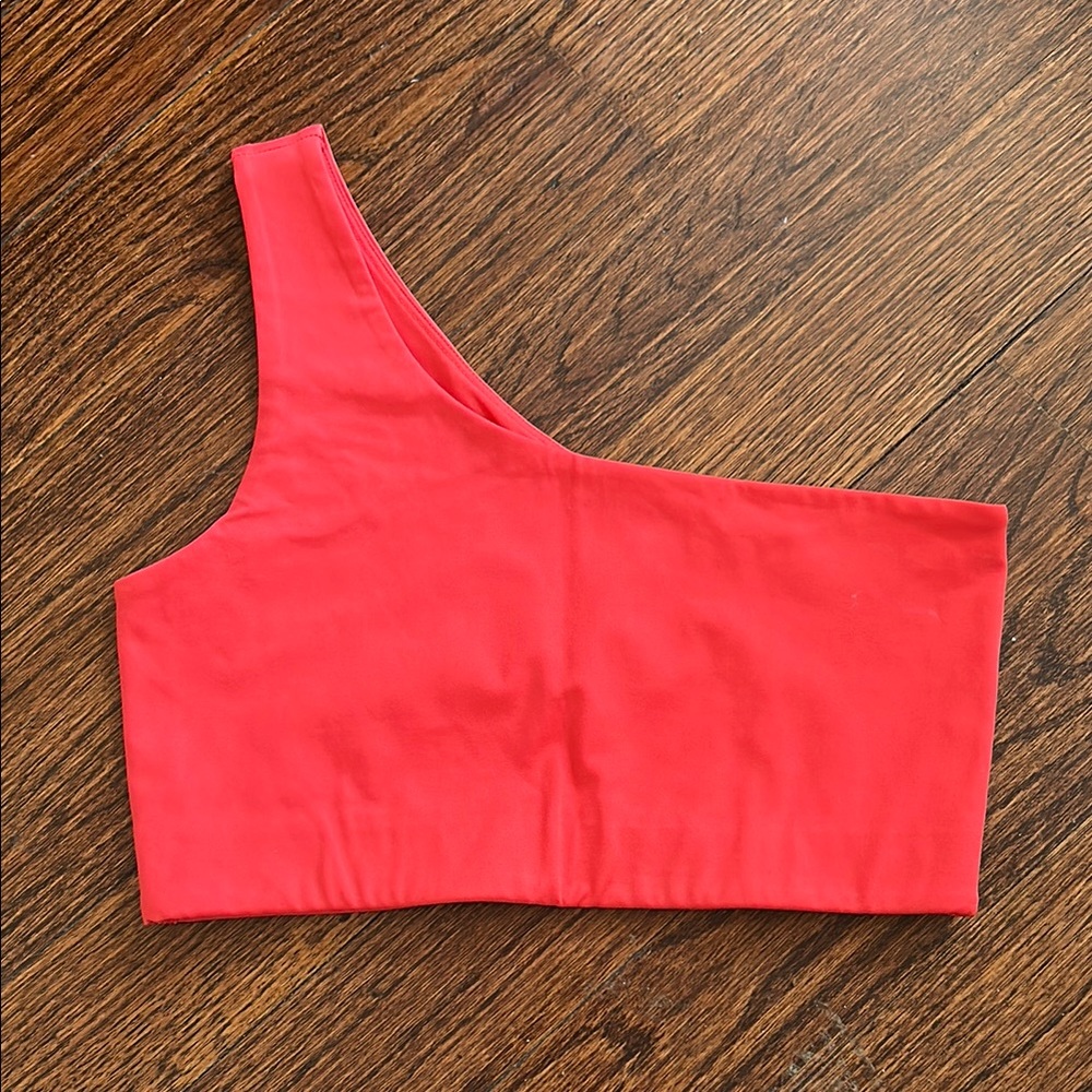 Girlfriend Collective “Bianca” One-Shoulder Red Sports Bra